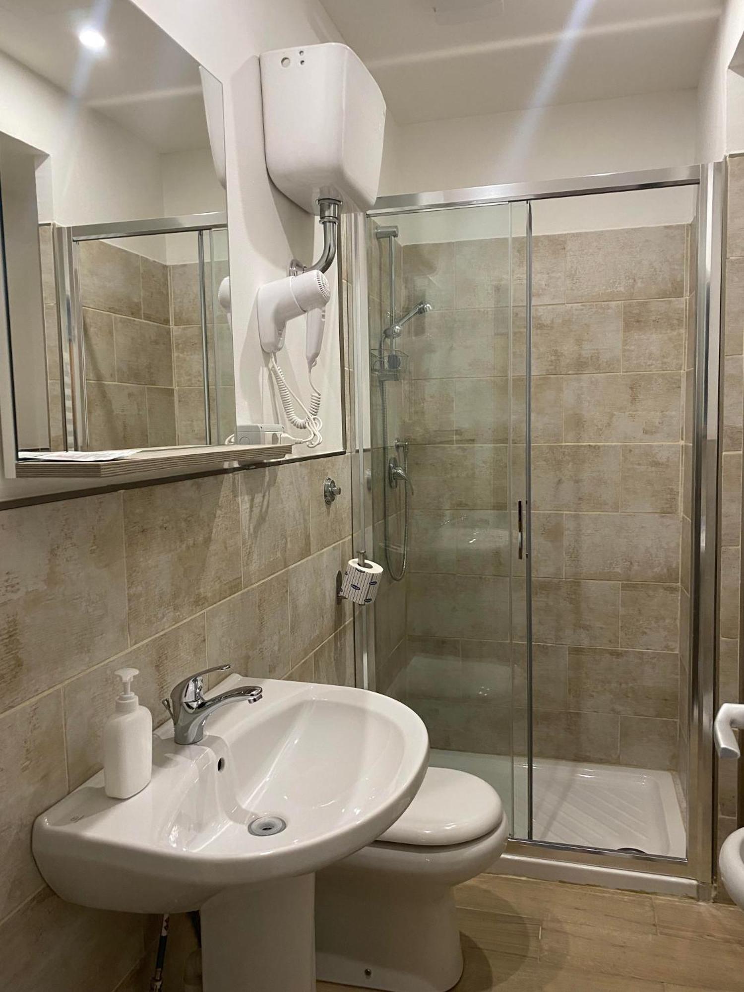 Eureka Rooms Rome Buitenkant foto